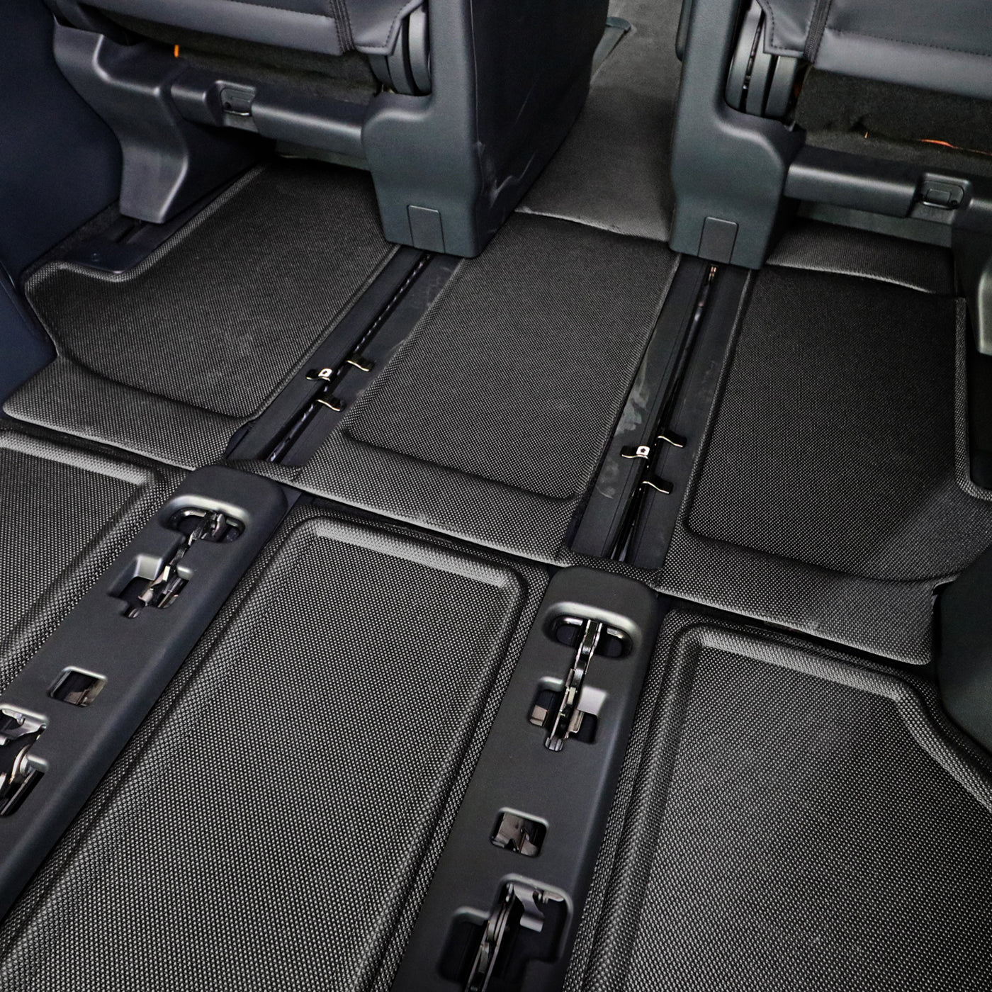 Kagu floor liners additional view - 3D MAXpider - Revzone