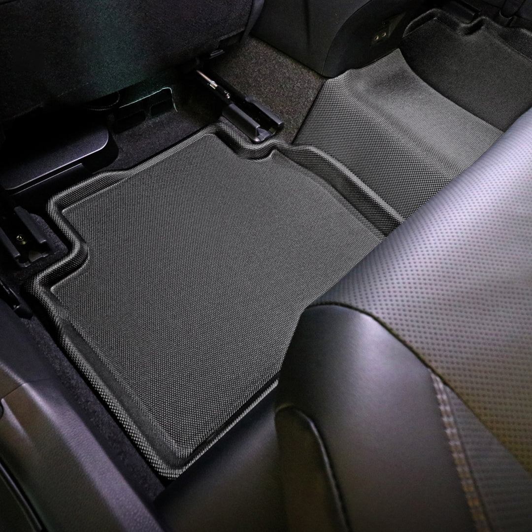 Kagu floor liners anti-skid backing detail - 3D MAXpider - Revzone