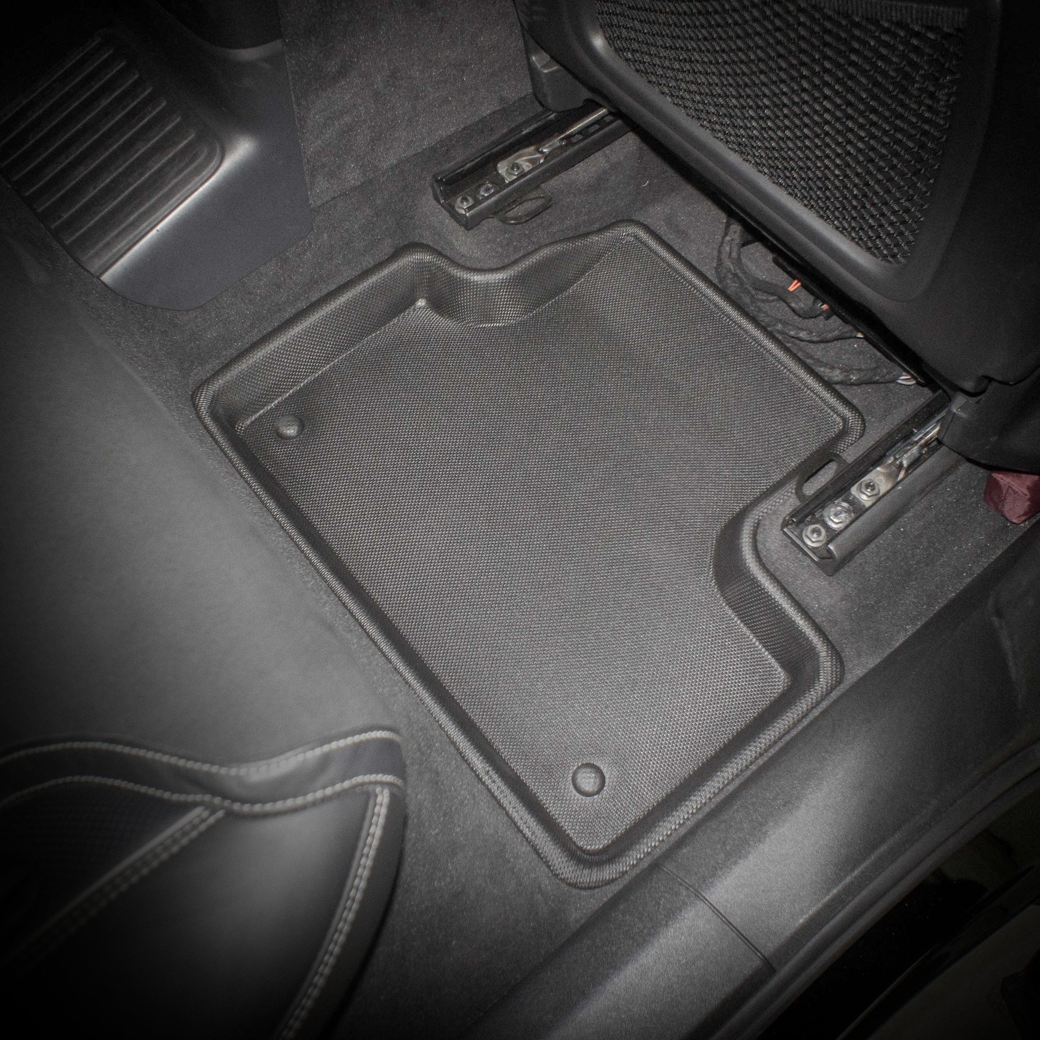 Kagu floor liners construction layers - 3D MAXpider - Revzone