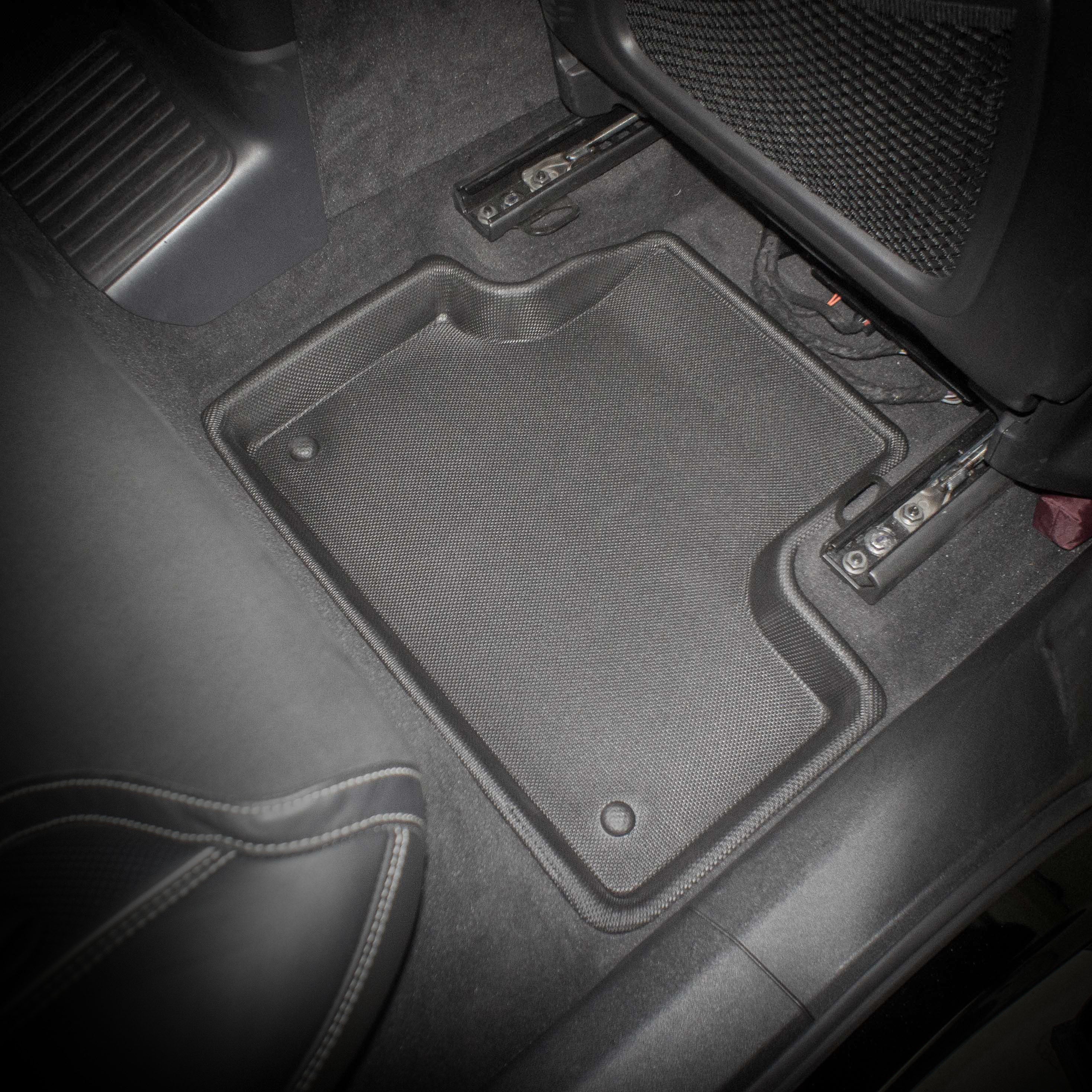 Kagu floor liners construction layers - 3D MAXpider - Revzone