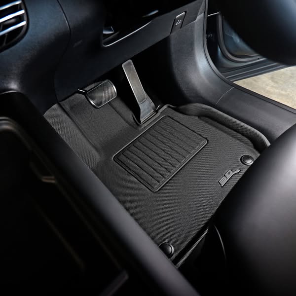 Kagu floor liners surface pattern detail - 3D MAXpider - Revzone
