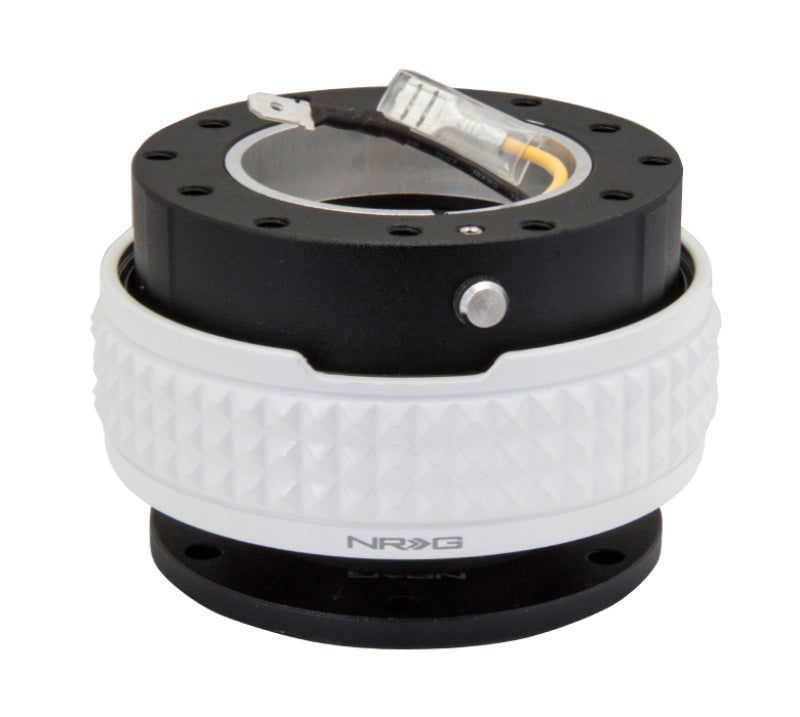 NRG Quick Release Kit - Pyramid Edition - Black Body / Glow In The Dark Pyramid Ring - SRK-210BK/GL